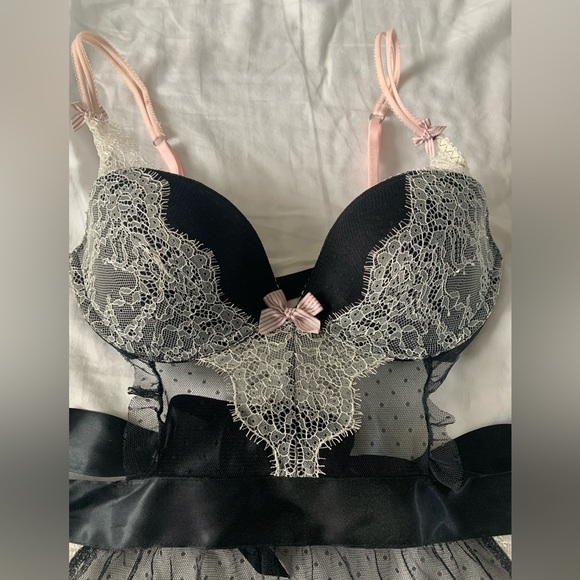 NWOT - Victoria’s Secret Maid Lingerie - Picture 3 of 9